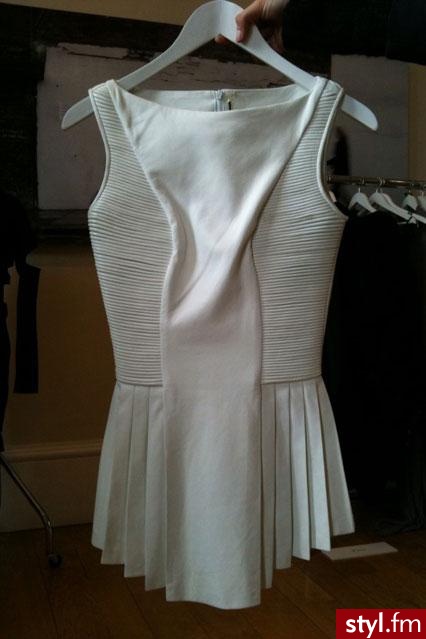 Sukienki Moda