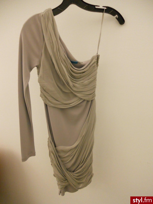 Sukienki Moda