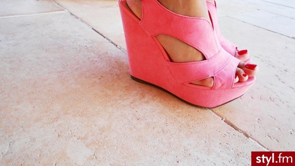 Bershka - Koturny Buty Moda