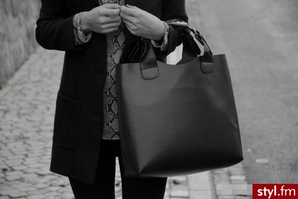 świetna :) - Torebki na co dzień Torebki Moda