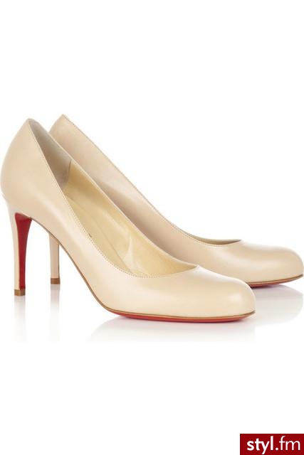 Cieliste szpilki od Louboutina - zdecydowanie moje ulubione. Cena: €390 - Pozostałe Buty Moda
