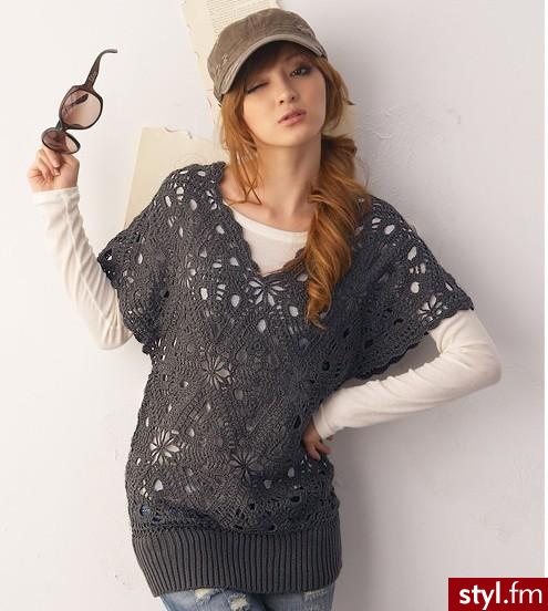Sweterek-PLN46.70 - Pozostałe Ciuchy Moda
