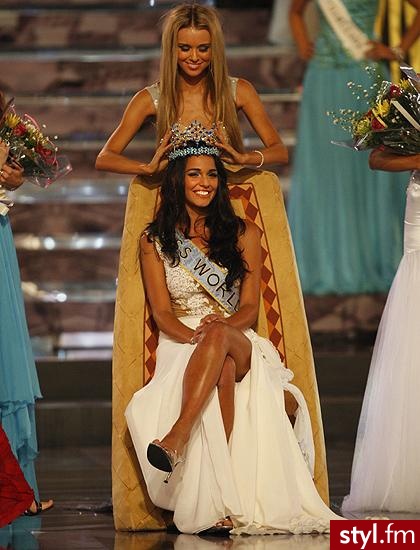 Miss World 2009 - Nakrycia głowy Dodatki Moda