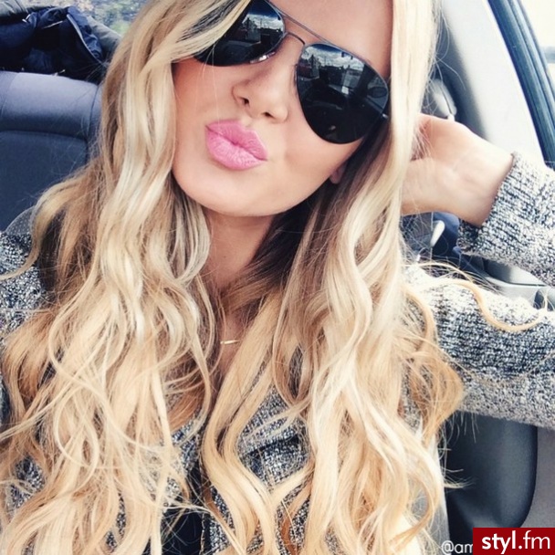 Blond Rozpuszczone Kręcone Na co dzień Długie Fryzury