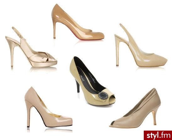 Najciemniejsze u góry - Christian Louboutin: 390 euro (www.net-a-porter.com); satynowe sandały - Jimmy Choo: 540 euro (www.net-a-porter.com); lakierowane sandały - Rupert Sanderson: 490 euro (www.net-a-porter.com); peep toe z ozdobą z przod - Anne Michell - Pozostałe Buty Moda