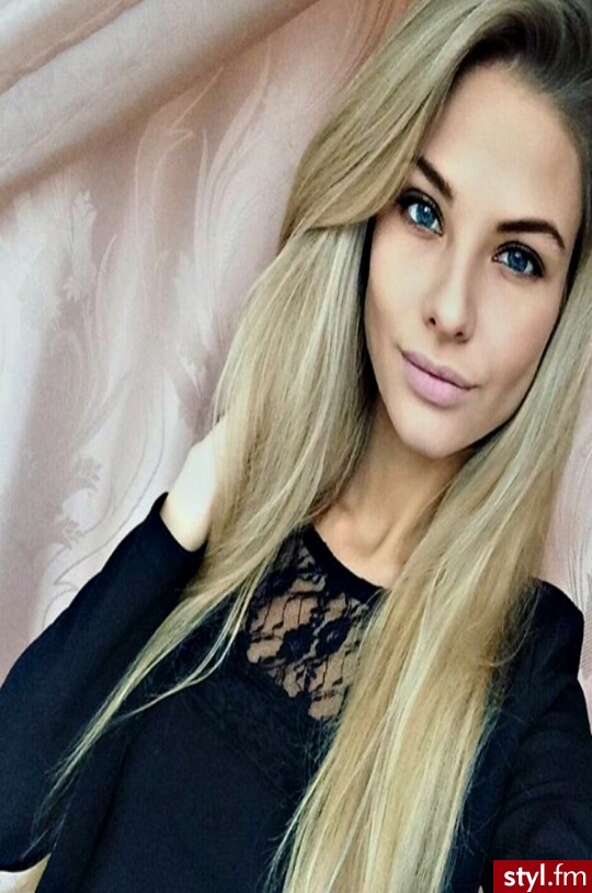 Blond Rozpuszczone Proste Na co dzień Długie Fryzury
