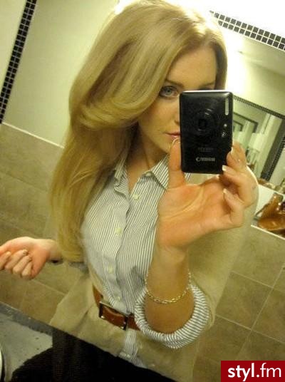 Średnie Fryzury