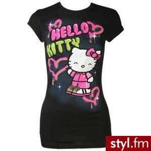 Helo Kitty maluje grafitti...:) - Pozostałe Ciuchy Moda