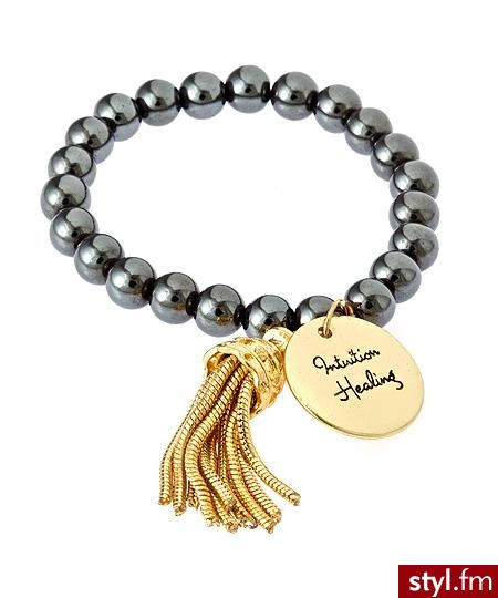 Bee Charming seria bransoletek gdzie każda jest inspiracja do czegoś -  44$.  fioletowa - inteligencja, biała - prawdziwa miłość, czarna - siła i pewność siebie, zielona - szczęście, szara stal - intuicja i uzdrawianie, jasna zieleń - wierność i harmonia - Pozostałe Dodatki Moda