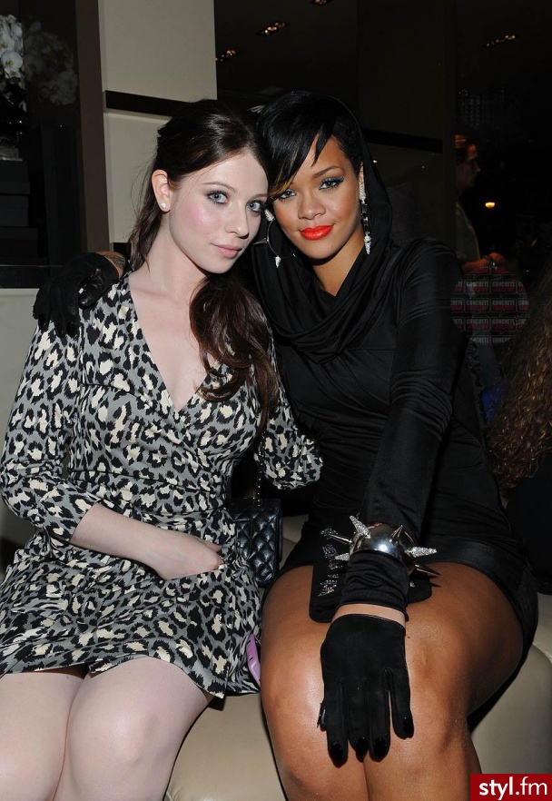 Rihanna - Moda uliczna Inne Moda