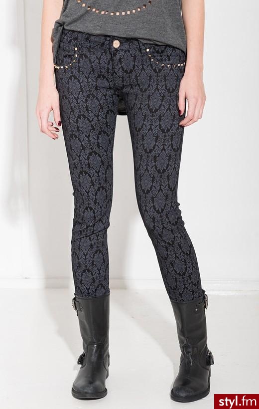 Leginsy Spodnie Moda