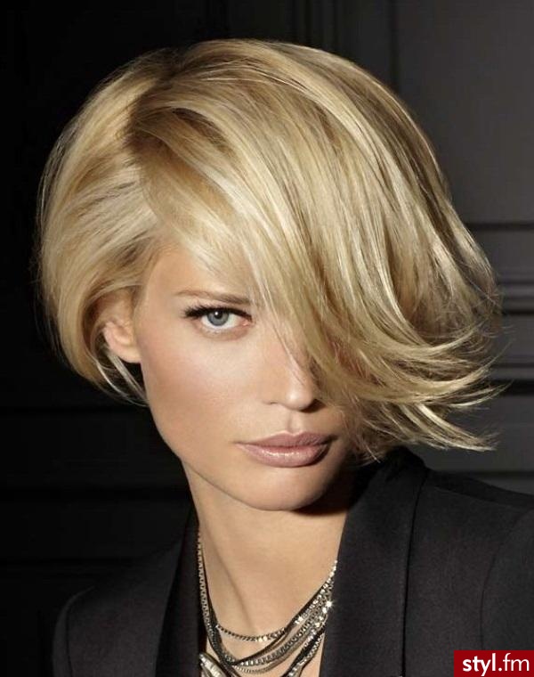 Blond Rozpuszczone Proste Na co dzień Krótkie Fryzury