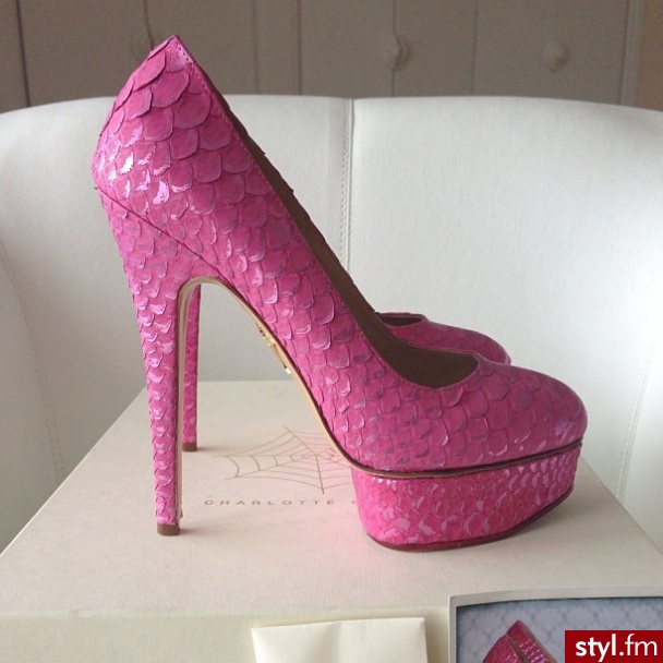 Szpilki Buty Moda
