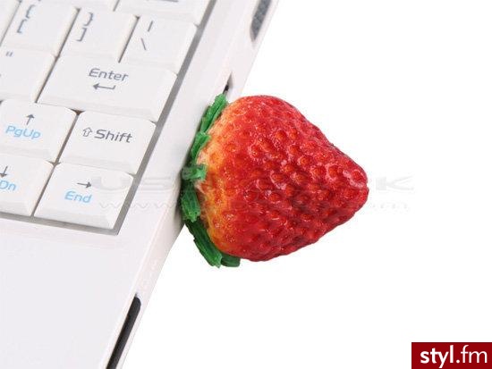 Owocowy pendrive.Zabawny gadżet. - Gadżety Inne Moda