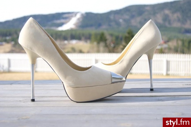 Szpilki Buty Moda