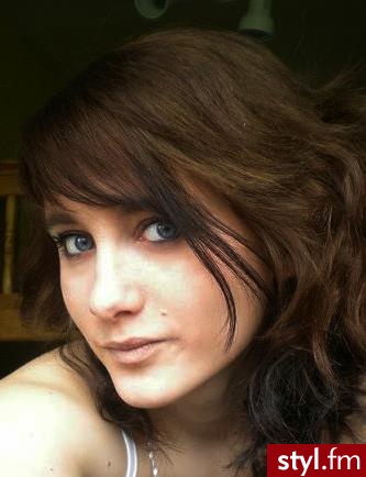 Średnie Fryzury