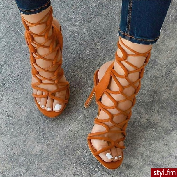 Szpilki Buty Moda