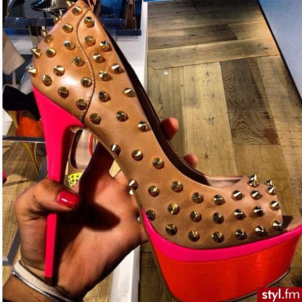 Szpilki Buty Moda