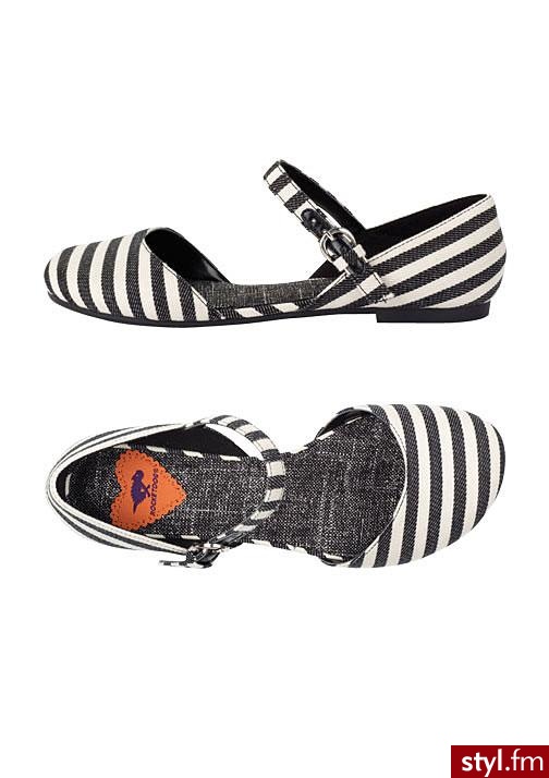 Pozostałe Buty Moda