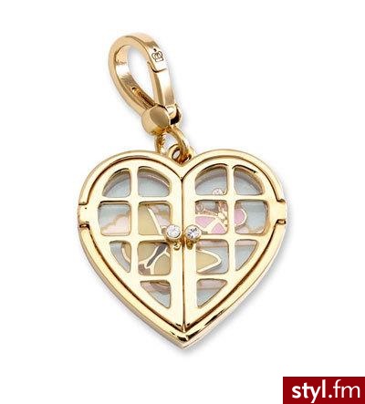 Jeden z najsłodszych charmsów, jakie kiedykolwiek powstały od Juicy Couture. Cena: $52 / zauważyłam, że ktoś z nudów polubił dawać mi same oceny jeden. jeśli masz jaja, to napisałbyś chociaż, dlaczego ;) - Pozostałe Dodatki Moda