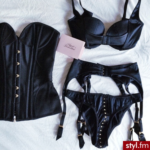 Komplety Bielizna Moda