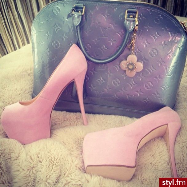 Szpilki Buty Moda