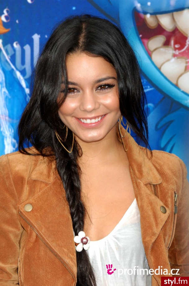 Vanessa Hudgens - Czarne Rozpuszczone Kręcone Na co dzień Długie Fryzury