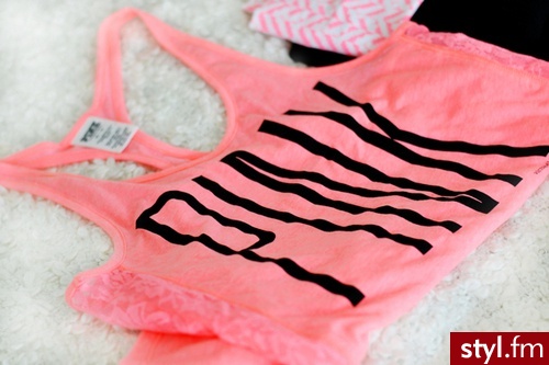 Topy Ciuchy Moda