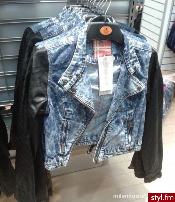 Kurtki Okrycia Moda