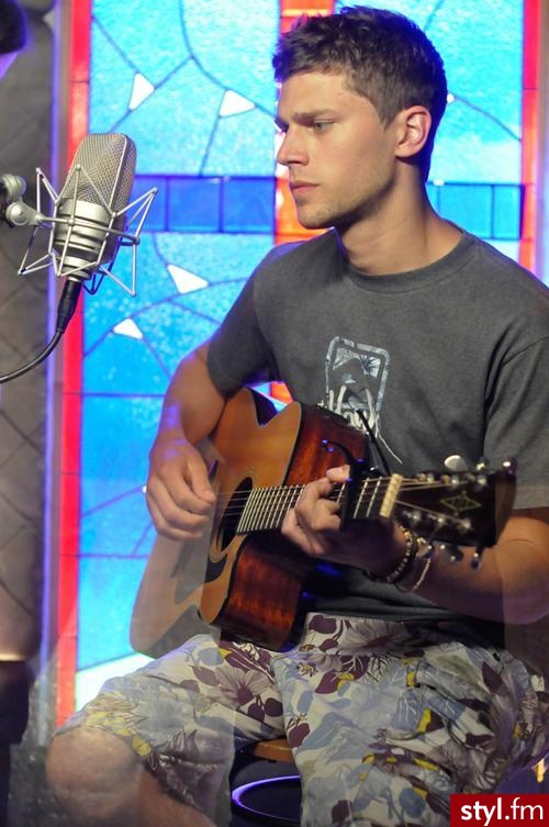Fabian Buch - Średnie Męskie Fryzury