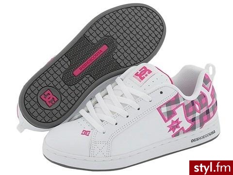 Bardzo wygodne mam takie xd;p
mi sie podobaja bardzo xd;p
DC cena 280 zl xd - Pozostałe Buty Moda