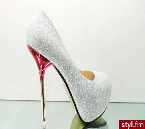 Szpilki Buty Moda