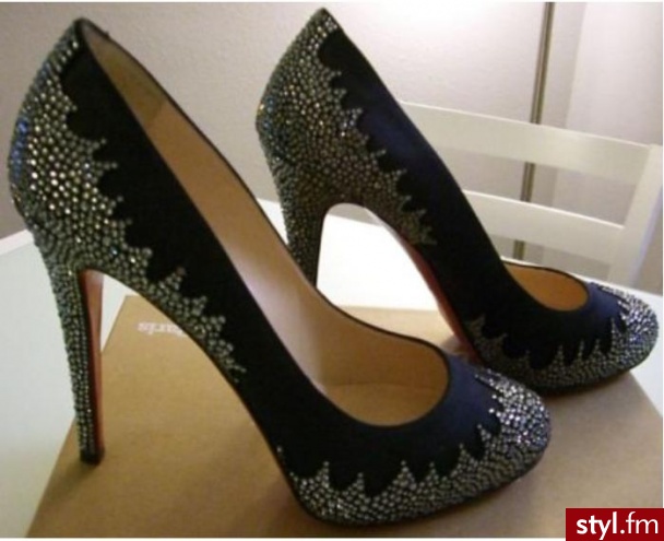 Szpilki Buty Moda