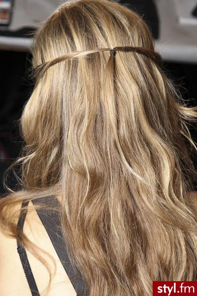Blond Upięcie Kręcone Na co dzień Długie Fryzury