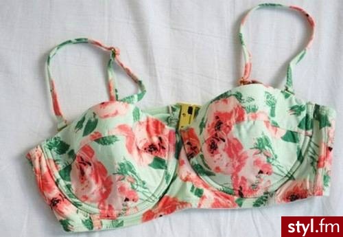 Biustonosze Bielizna Moda