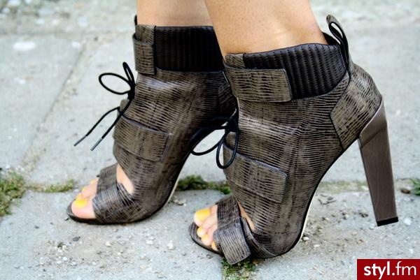 Pozostałe Buty Moda