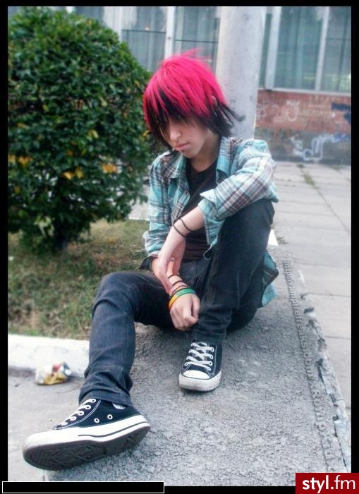 EMO Alternatywne Średnie Fryzury