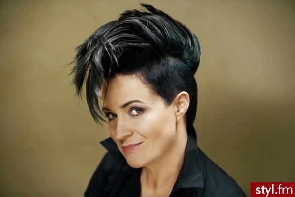 ewa drzyzga - Irokez damski Proste Na co dzień Średnie Fryzury