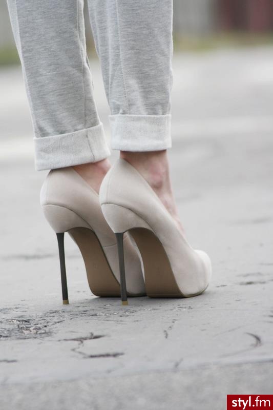 Szpilki Buty Moda