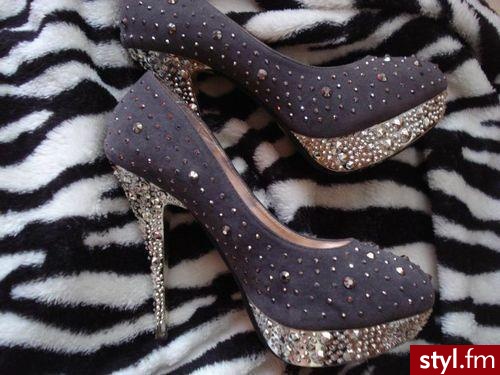 Szpilki Buty Moda