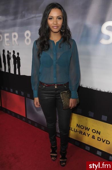Jessica Lucas - Moda uliczna Inne Moda