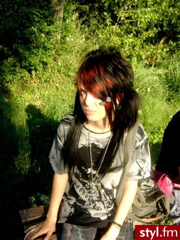 EMO Alternatywne Średnie Fryzury