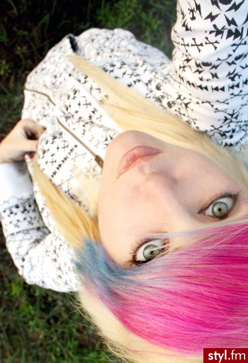 EMO Alternatywne Średnie Fryzury