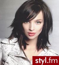 Średnie Fryzury