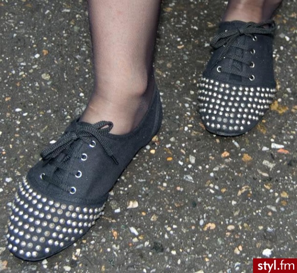 Jeżeli zdjęcie znajduje się już w galerii poproszę o link - Pozostałe Buty Moda