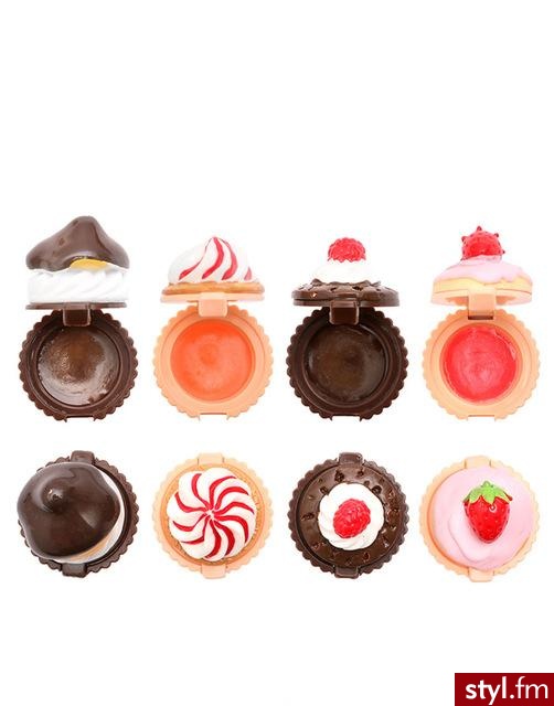 Słodkie błyszczki schowane w pudełeczkach w kształcie pysznych babeczek! 
cena: 6 funtów. - Gadżety Inne Moda