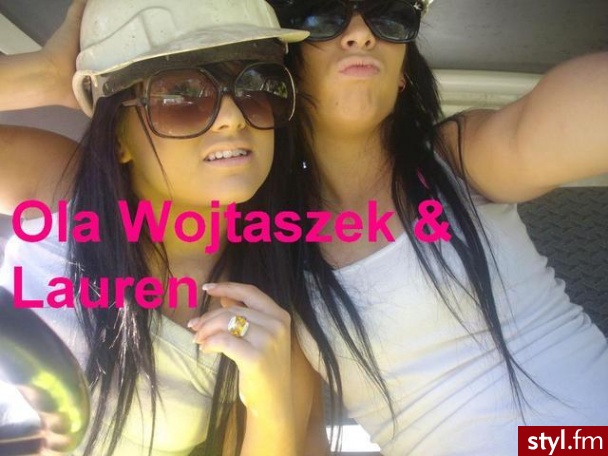 Aleksandra Wojtaszek ,czyli Brookelle Renne Bones-McKenzie i Lauren - EMO Alternatywne Średnie Fryzury