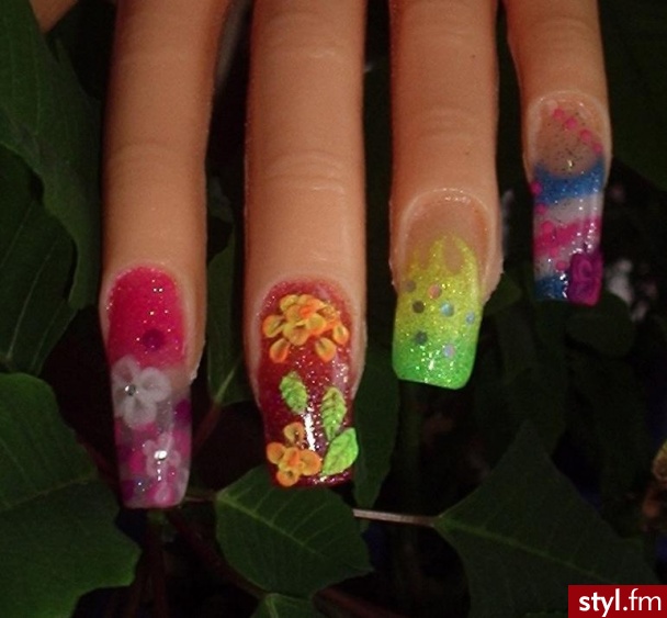Autor: Allicia Akrylki kolorowe. Autor: <b>Allicia</b><br /> - Paznokcie