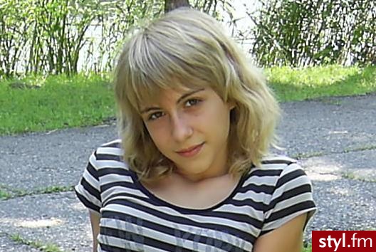 Średnie Fryzury