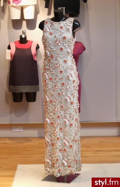 Sukienki Moda